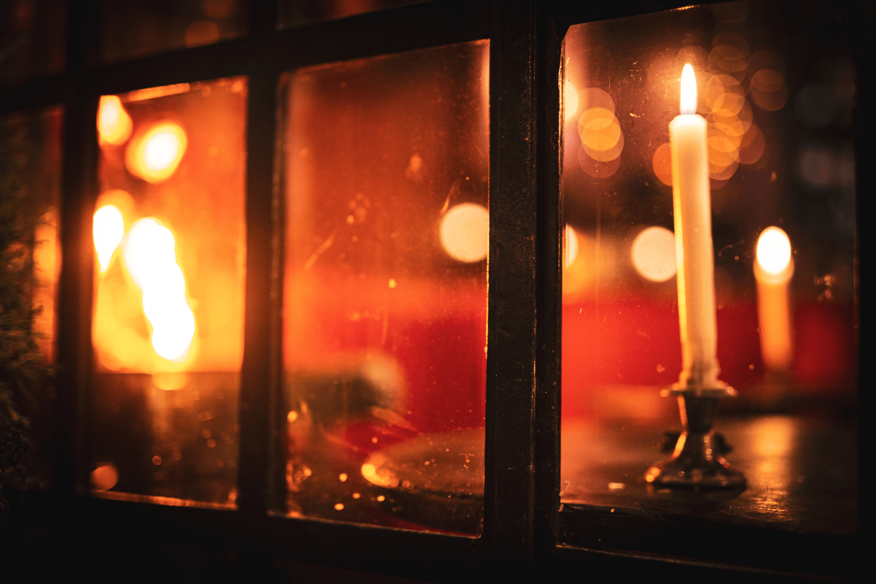 Why Do People Put A Candle In The Window? Kalamazoo Candle Company