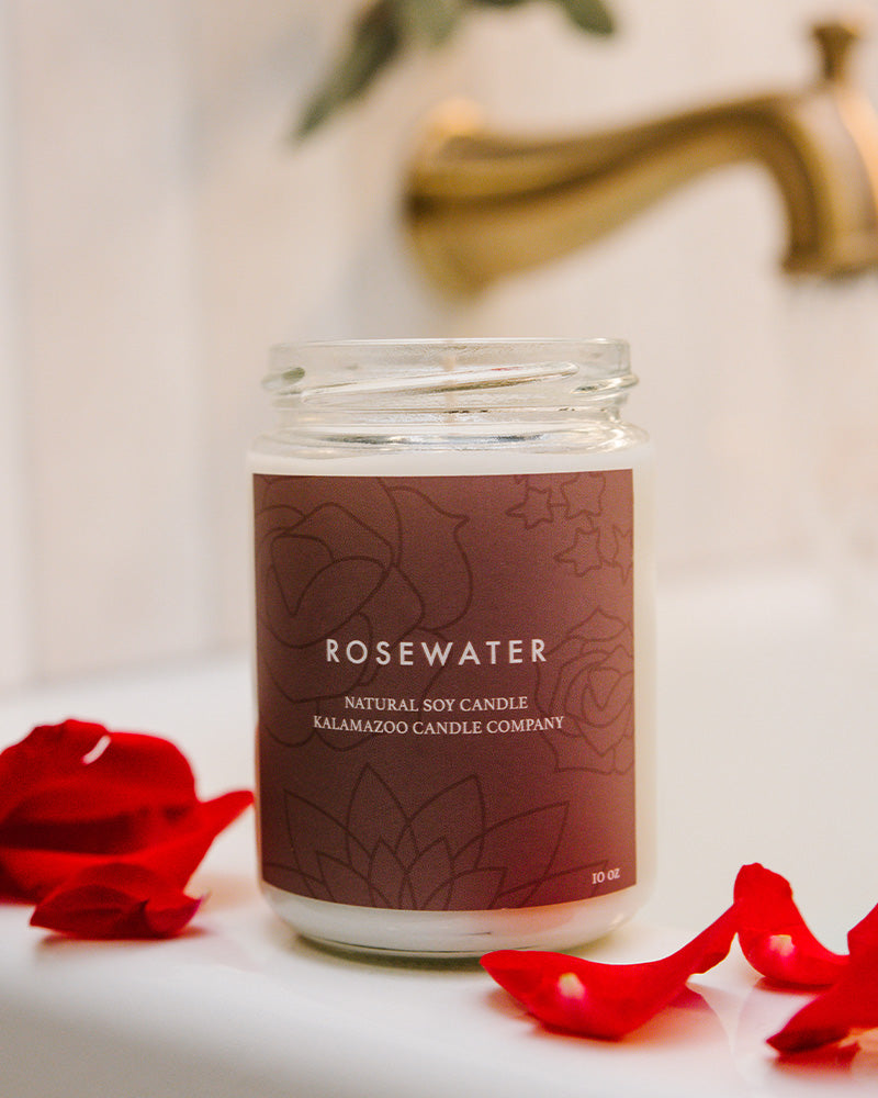 Pleasant aromas of jasmine petals and rose water float throughout this revitalizing scent. Dewy apple blossom bursts through a rosey musk giving a peaceful atmosphere to the room. A Pink Candle Jar