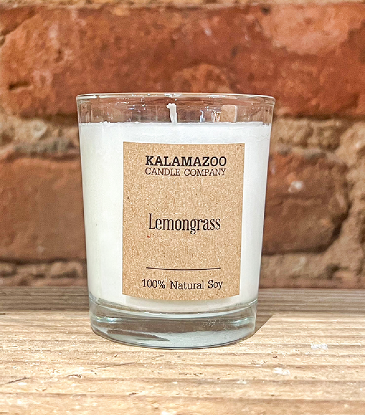 Lemongrass Candles Fruity and bright, this classic soy candle is an exotic mix of fragrant lemongrass, infused with sparkling mandarin orange and balanced by lush sweet greens. All Kalamazoo Candles are: 100% natural scented soy wax; produced using locall